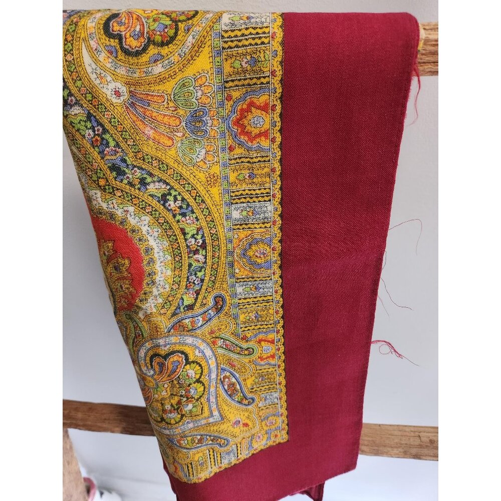 Burgundy Wool Scarf: Intricate Pattern, Fall Winter Accessory